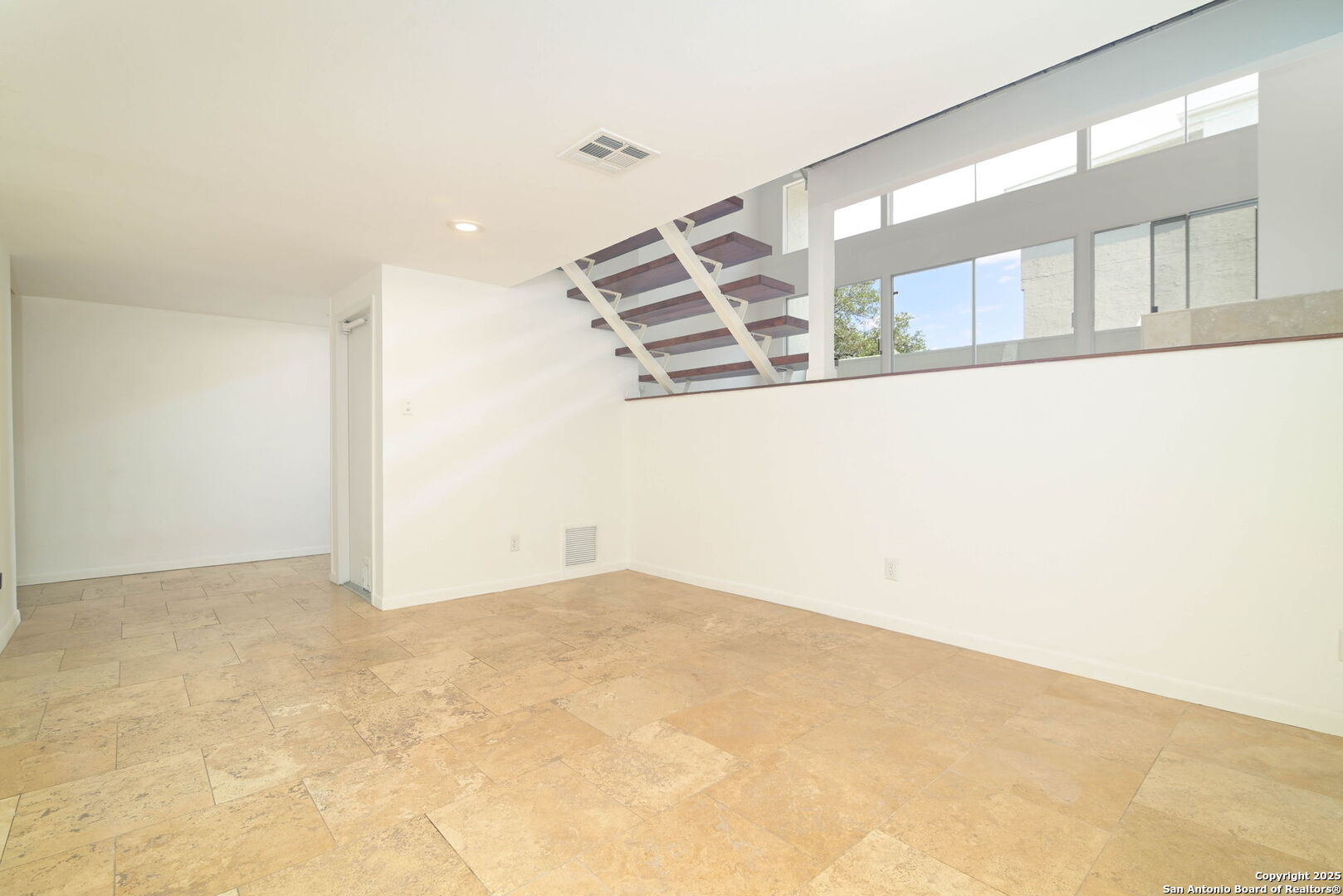 3103 Eisenhauer Road, Unit J1 San Antonio, TX 78209 - Photo 13 of 28