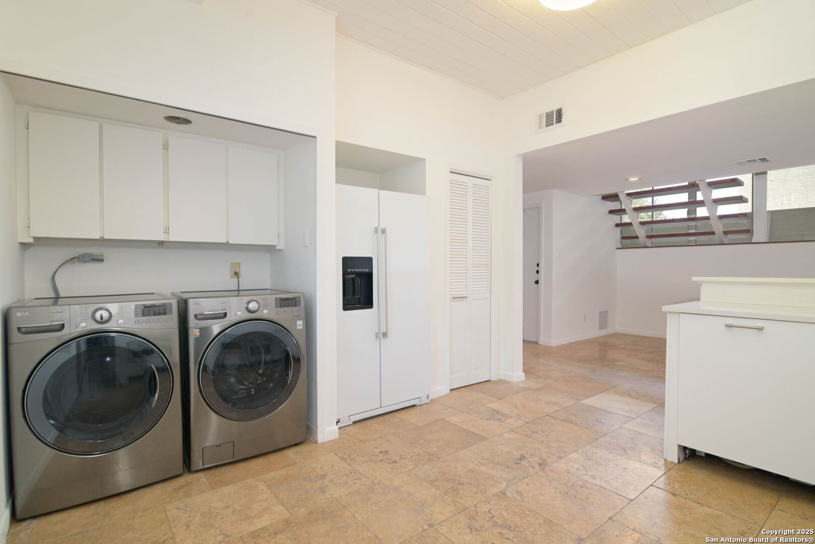 3103 Eisenhauer Road, Unit J1 San Antonio, TX 78209 - Photo 16 of 28