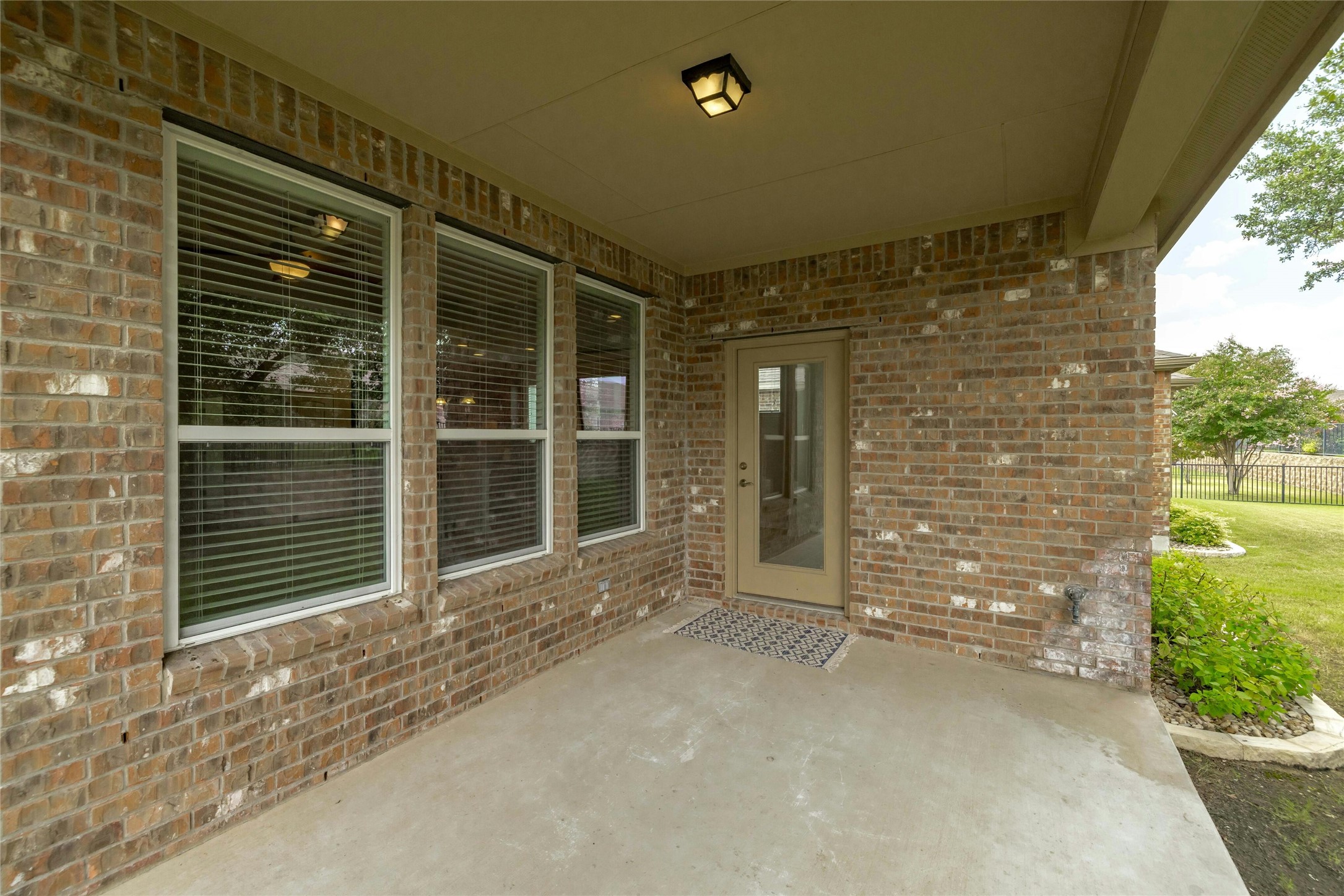 203 Longview Lane Georgetown, TX 78633 - Photo 34 of 37