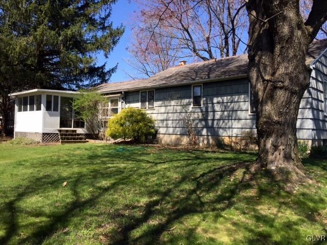 4259 Gradwohl Switch Road Nazareth, PA 18064 - Photo 3 of 10 Gallery Image 3