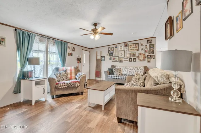 $300,000 | 202 Moosetrail Lane, Powell, TN 37849