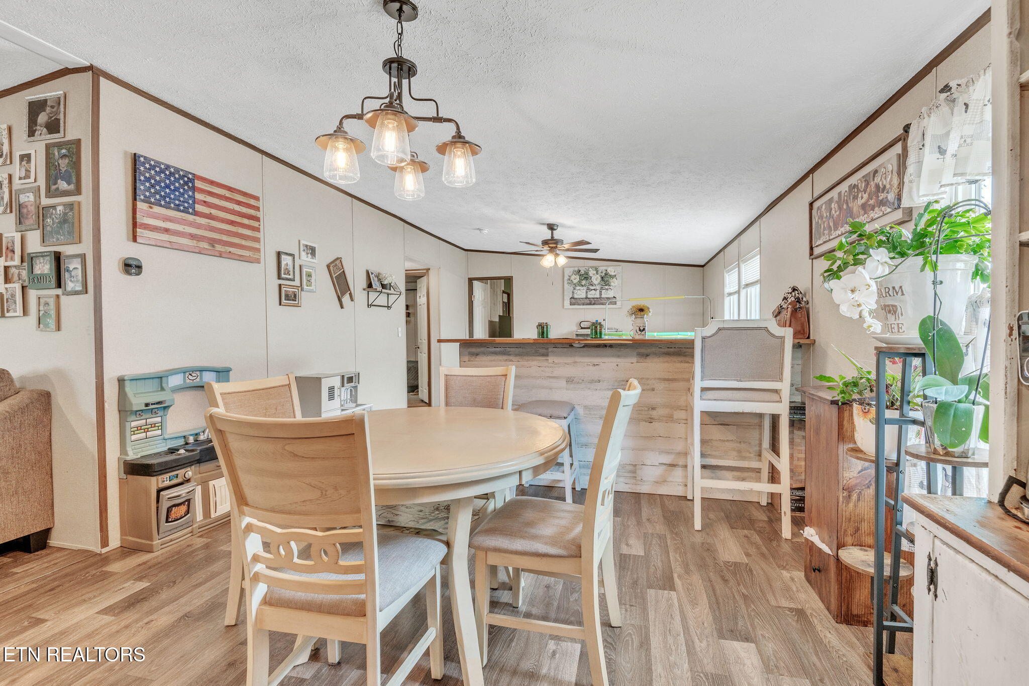 202 Moosetrail Lane Powell, TN 37849 - Photo 17 of 33 29-web-or-mls-202 Moosetrail-8376