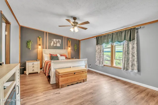 $300,000 | 202 Moosetrail Lane, Powell, TN 37849