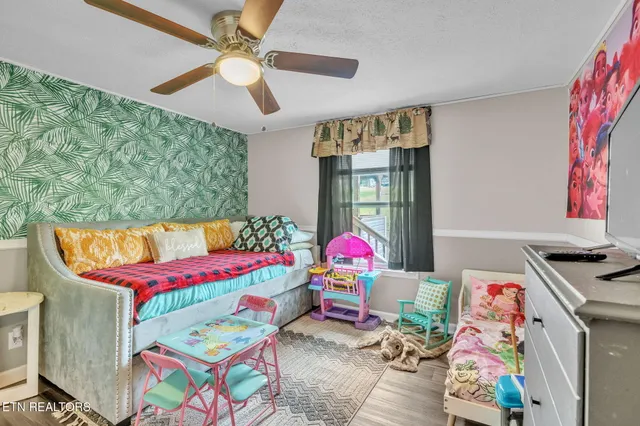 $300,000 | 202 Moosetrail Lane, Powell, TN 37849