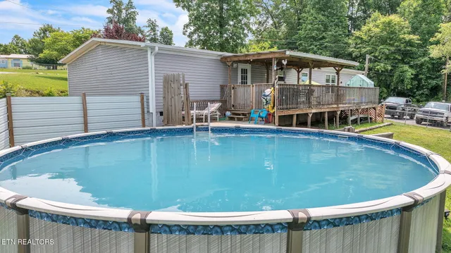 $300,000 | 202 Moosetrail Lane, Powell, TN 37849