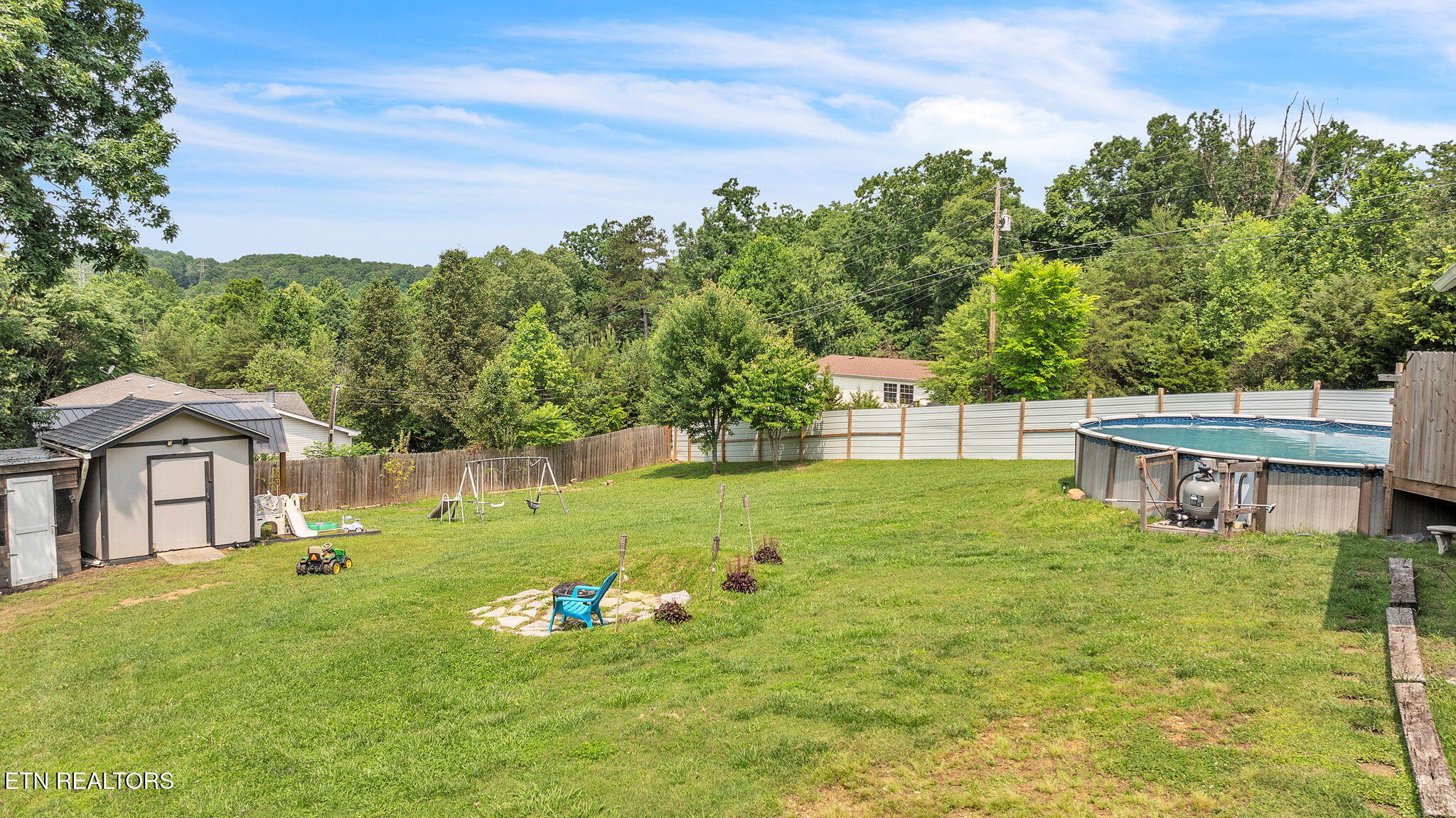 202 Moosetrail Lane Powell, TN 37849 - Photo 6 of 33 13-web-or-mls-202 Moosetrail-