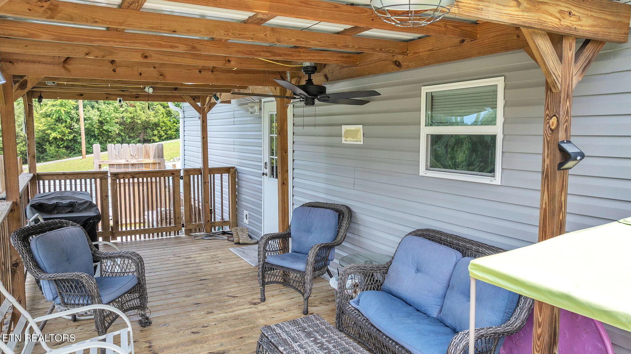 202 Moosetrail Lane Powell, TN 37849 - Photo 7 of 33 4-web-or-mls-202 Moosetrail--10