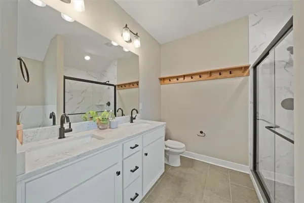 $370,000 | 9110 East 51 Street, Kansas City, MO 64133