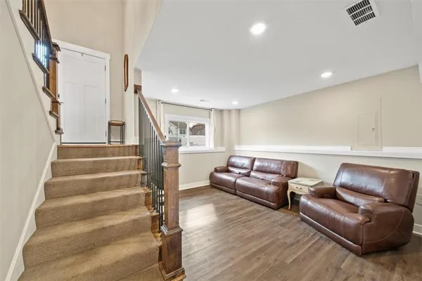 $370,000 | 9110 East 51 Street, Kansas City, MO 64133