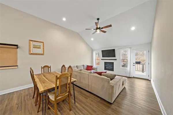 $370,000 | 9110 East 51 Street, Kansas City, MO 64133