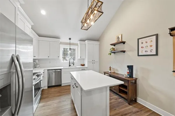 $370,000 | 9110 East 51 Street, Kansas City, MO 64133