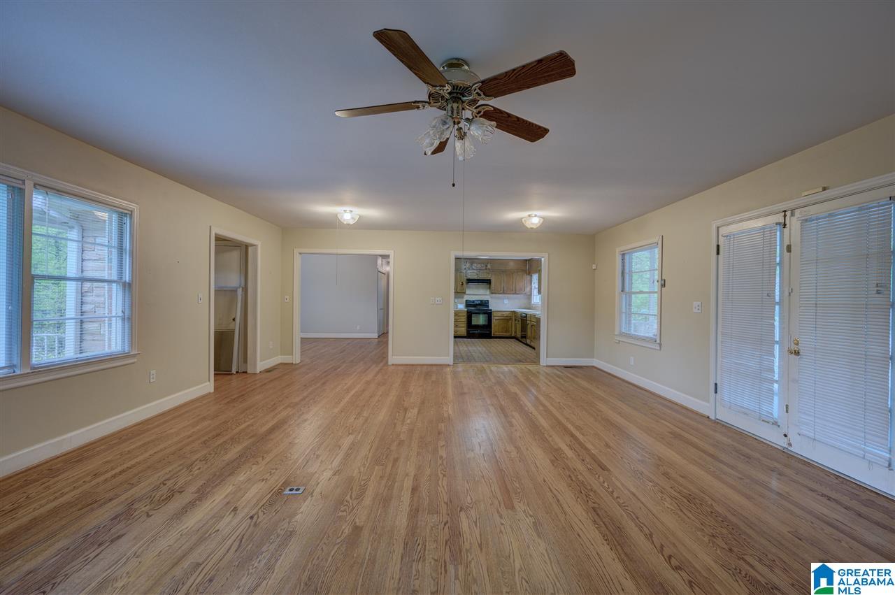 325 Killough Springs Road Birmingham, AL 35215 - Photo 9 of 35