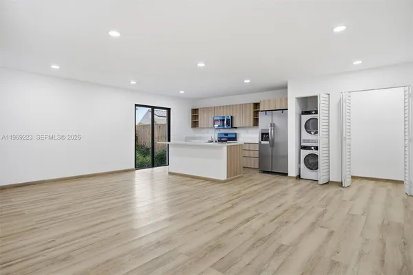 $2,600 | 936 Northwest 10th Street, Unit 3, Florida City, FL 33034