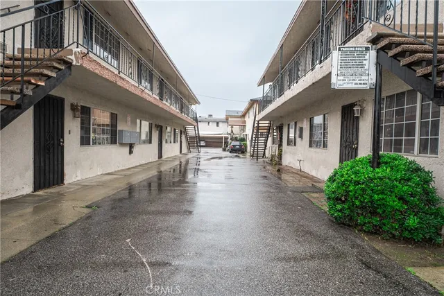 $1,900 | 921 Carob Way, Montebello, CA 90640