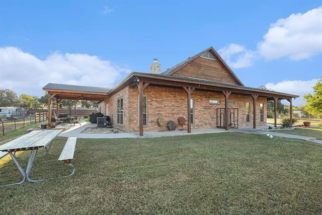 $477,000 | 12384 J J Rendon Road, Burleson, TX 76028