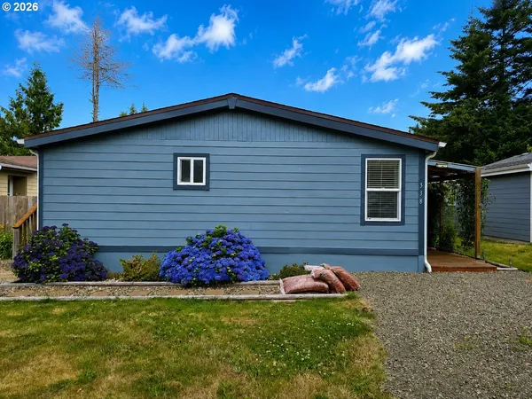 $349,900 | 338 Southeast Egbert Avenue, Siletz, OR 97380