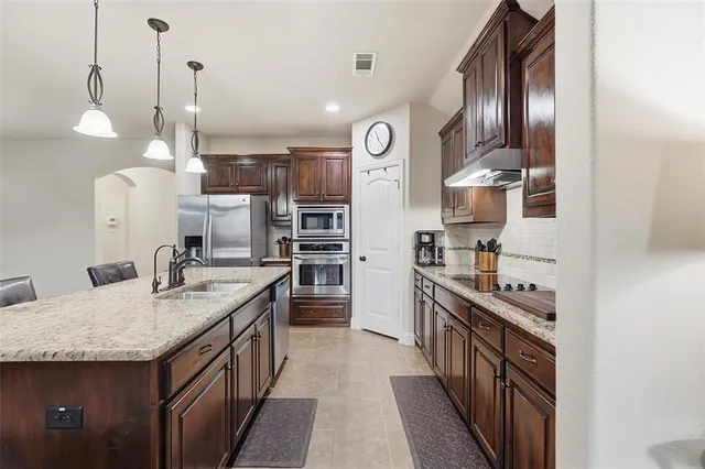 $399,900 | 3018 Fern Court, Midlothian, TX 76065