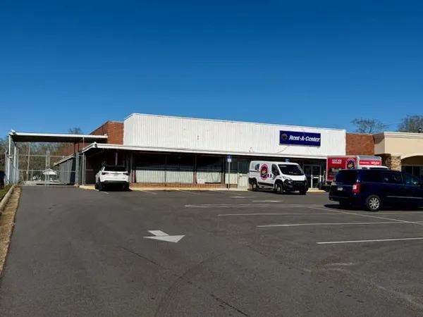 $7,000 | 578 West Main Street, Dothan, AL 36303