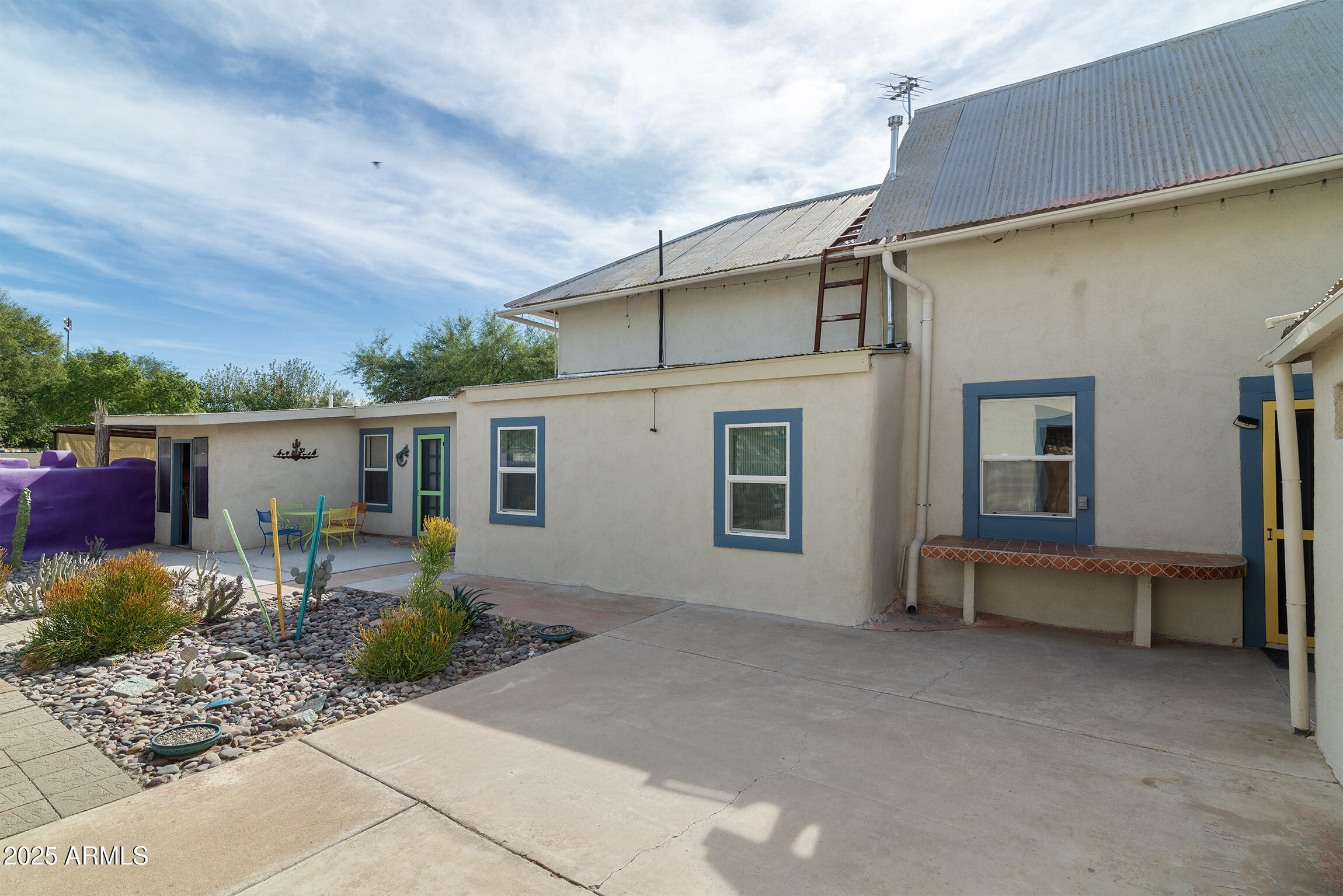 321 Bailey Street Florence, AZ 85132 - Photo 40 of 67 a front view of house with yard