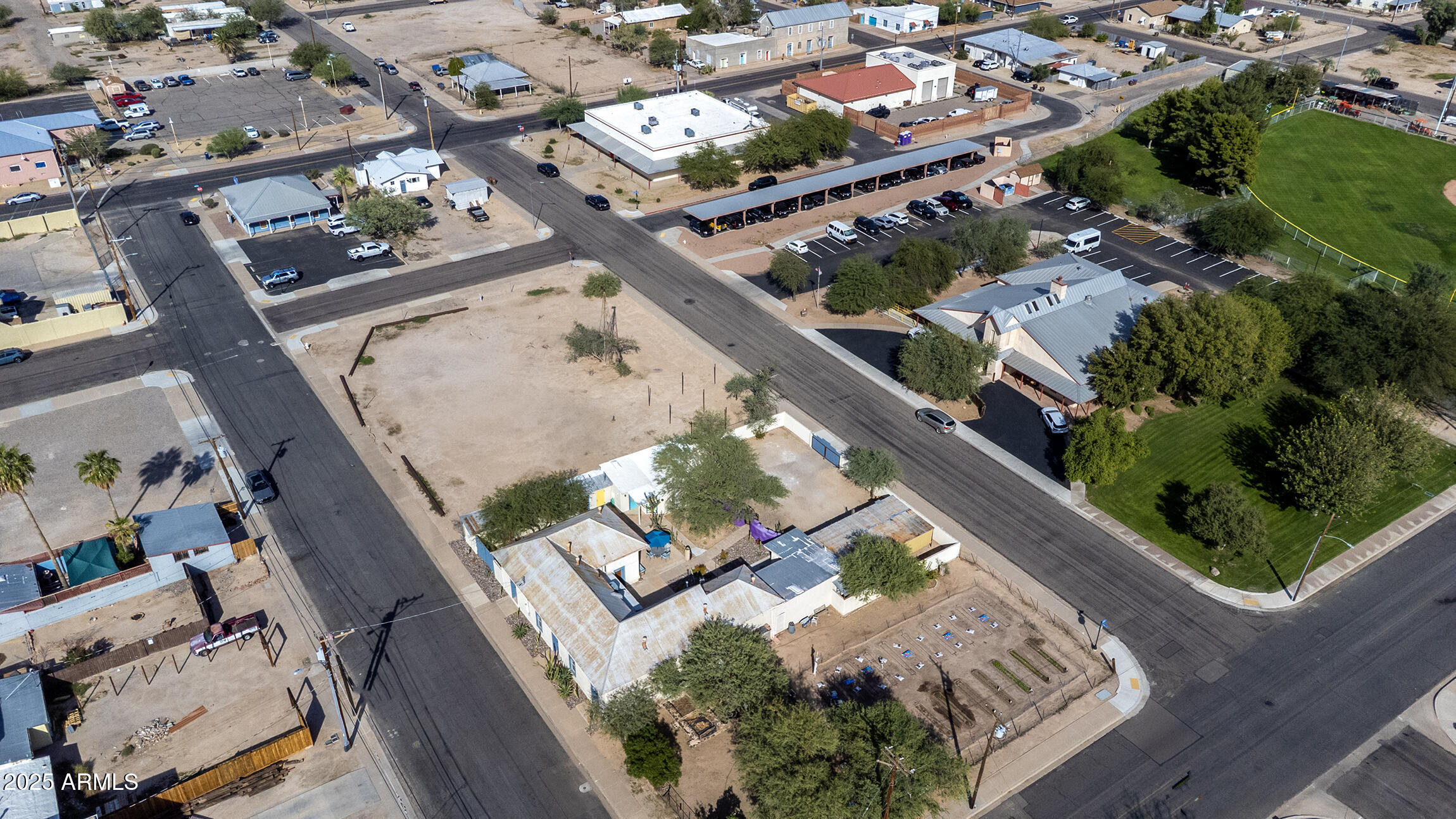 321 Bailey Street Florence, AZ 85132 - Photo 61 of 67 an aerial view of a house