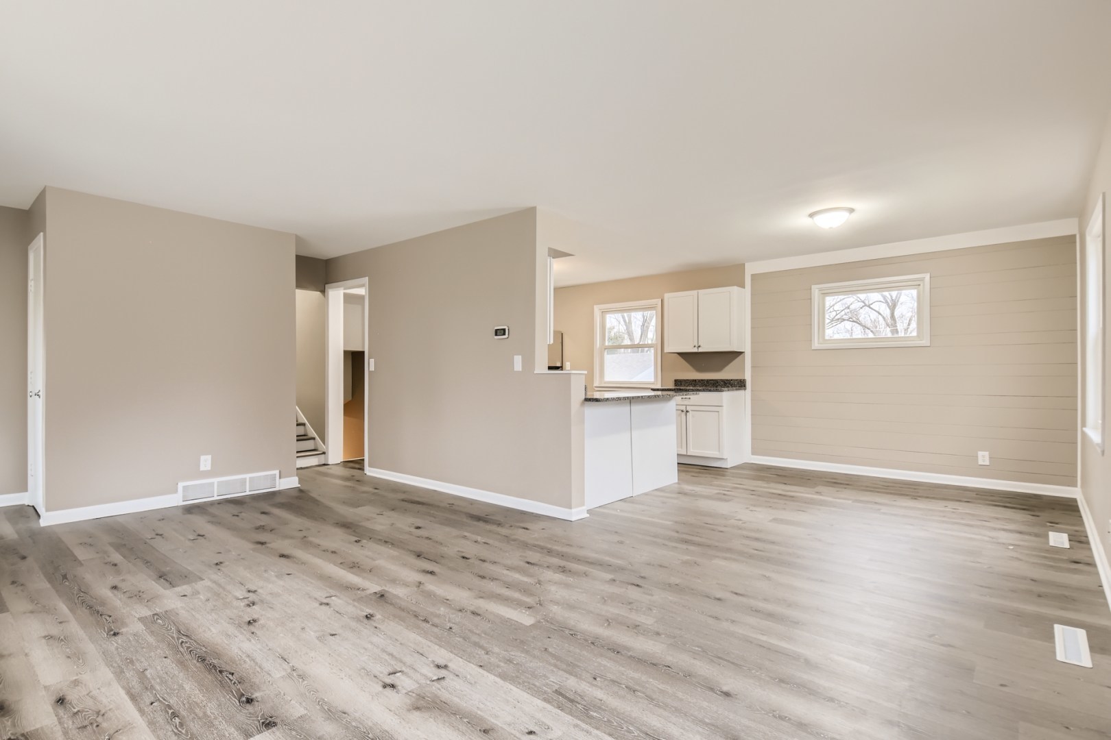 120 Roberts Road New Lenox, IL 60451 - Photo 5 of 26