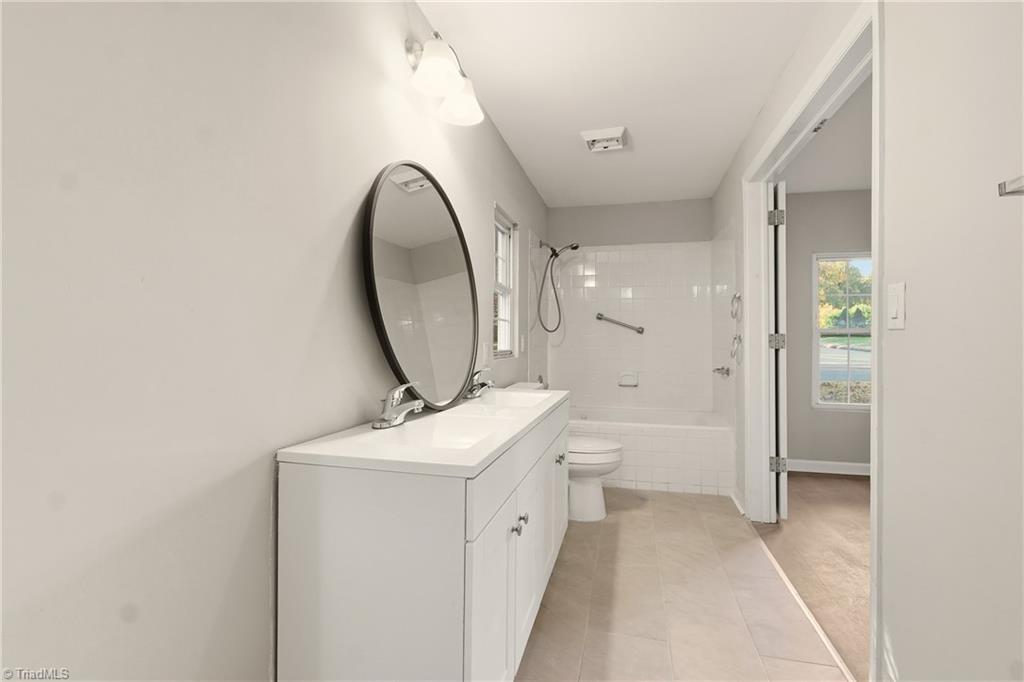 5414 Dobson Road Greensboro, NC 27410 - Photo 13 of 27