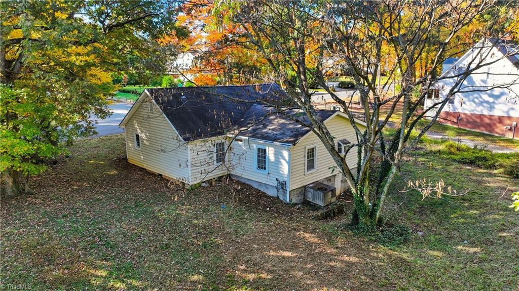 5414 Dobson Road Greensboro, NC 27410 - Photo 25 of 27