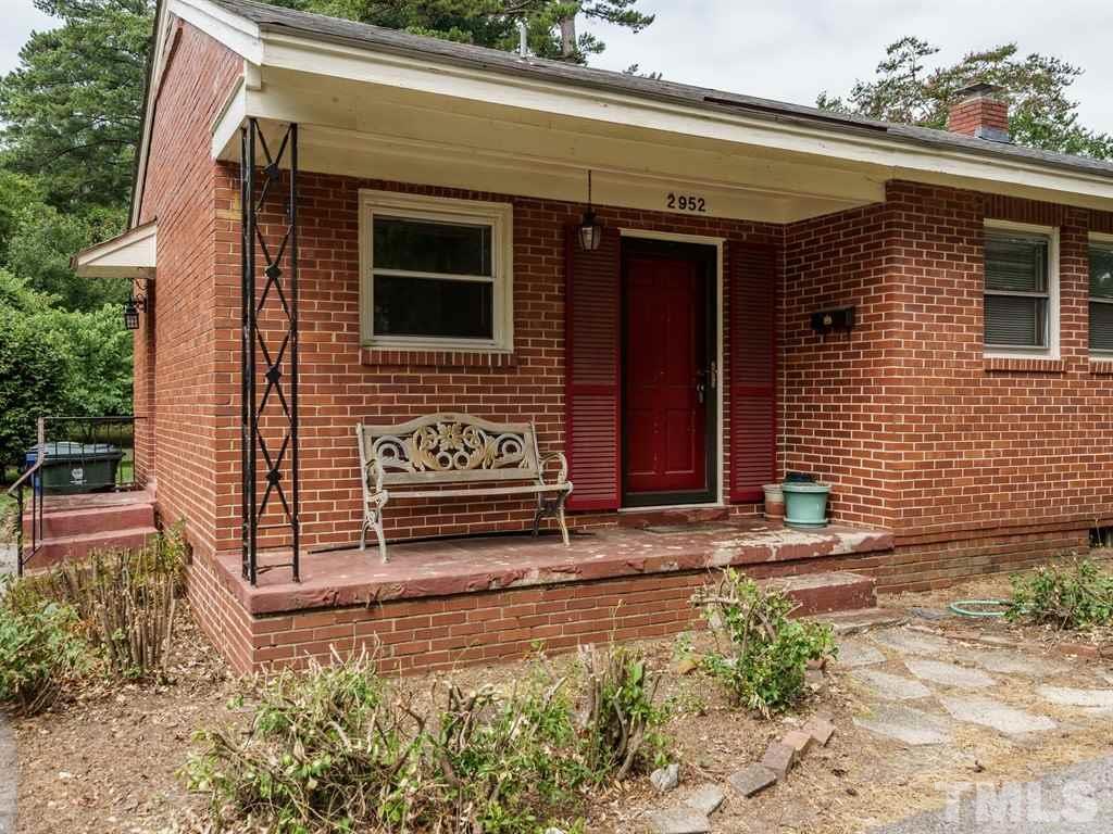 2952 Claremont Road Raleigh, NC 27608 - Photo 2 of 21