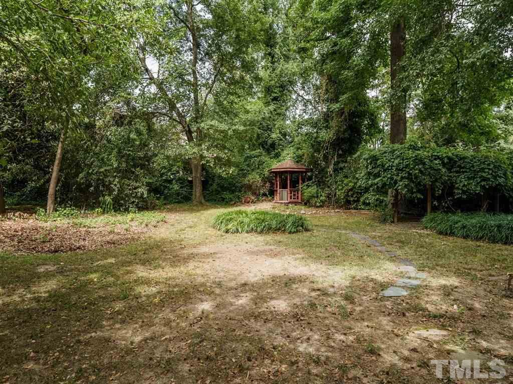 2952 Claremont Road Raleigh, NC 27608 - Photo 19 of 21
