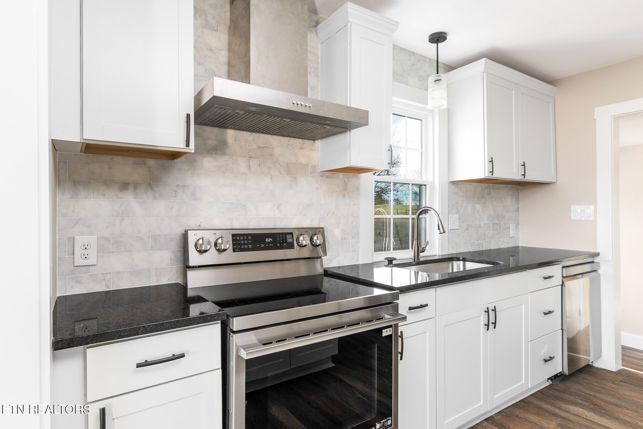 1447-1451 West Hunt Road Maryville, TN 37801 - Photo 8 of 58 1447_WHR-8