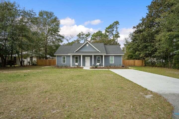 309 Meadow Walterboro, SC 29488 - Photo 2 of 29 20230322183849241017000000-o1