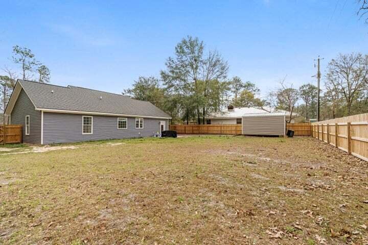 309 Meadow Walterboro, SC 29488 - Photo 6 of 29 20230322183939101371000000-o