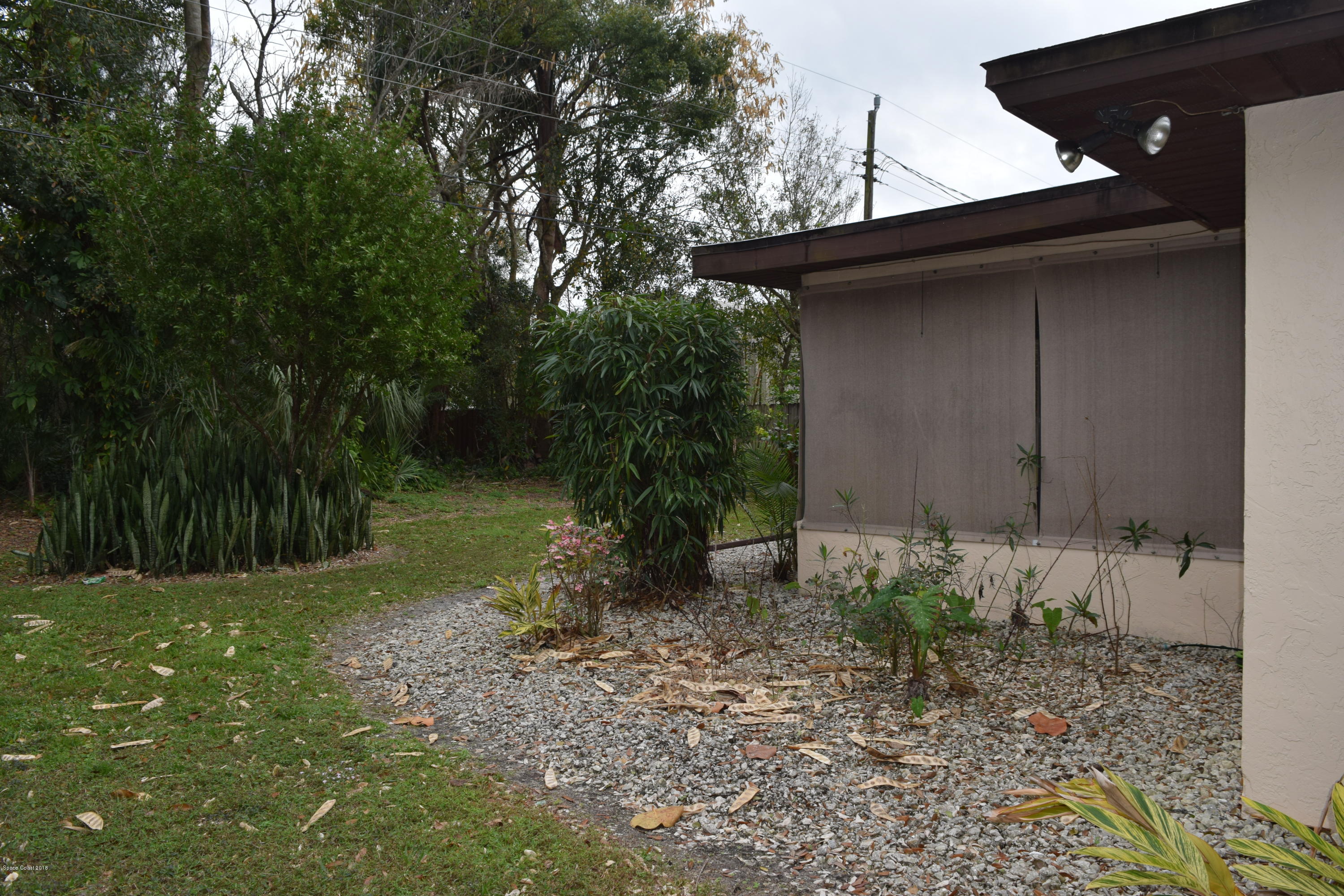 228 Lee Road Melbourne, FL 32904 - Photo 16 of 18 DSC_0288