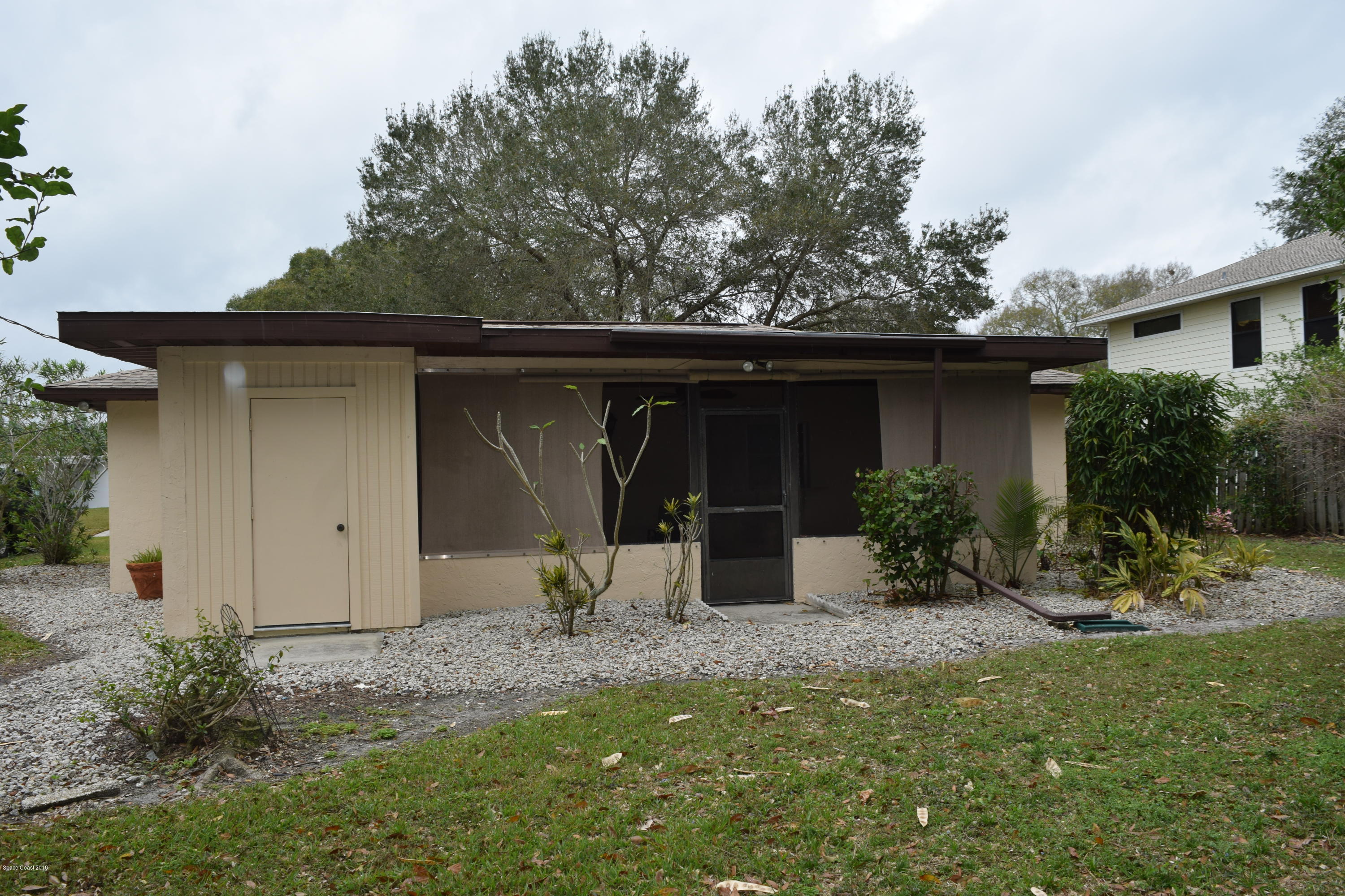228 Lee Road Melbourne, FL 32904 - Photo 17 of 18 DSC_0289