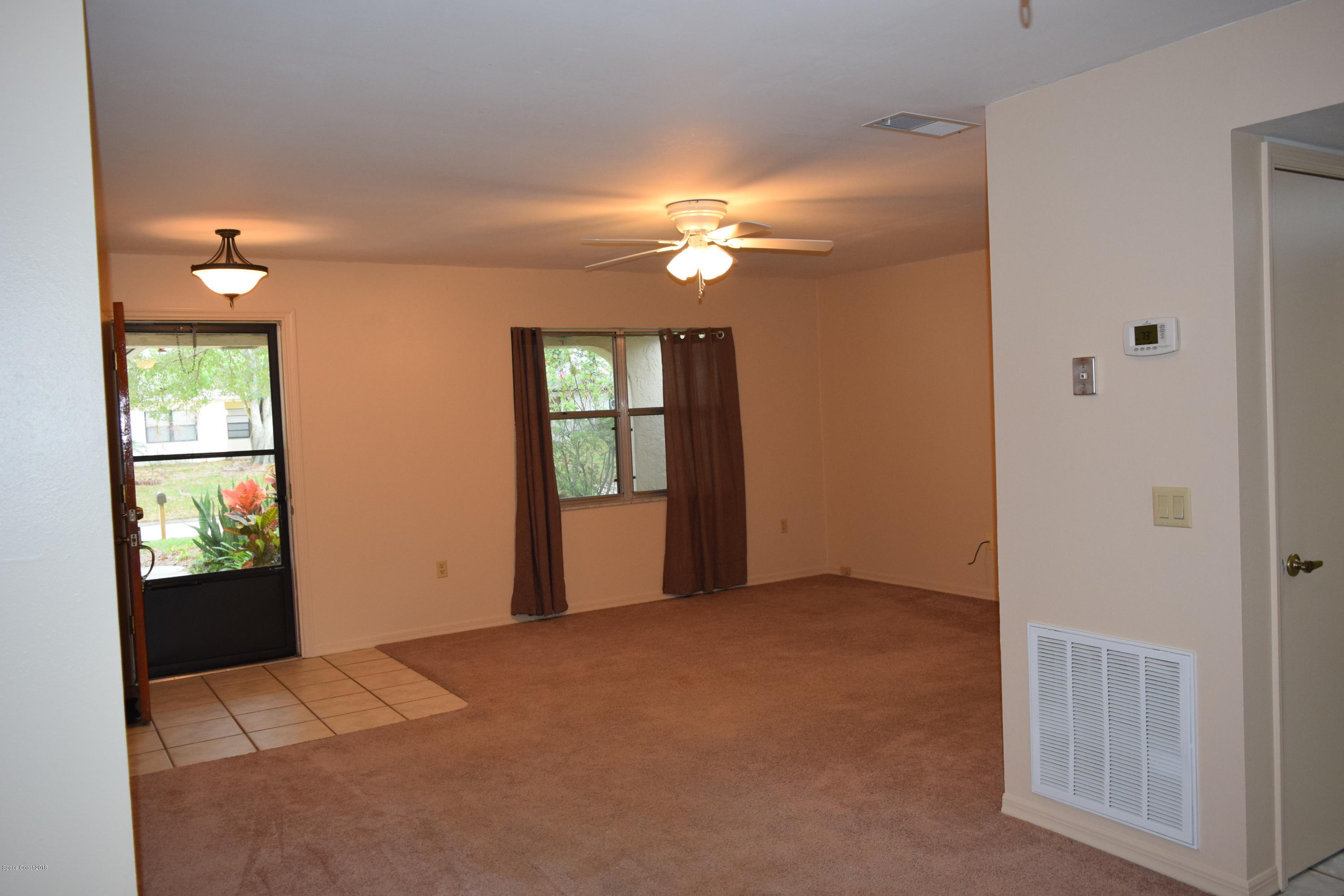 228 Lee Road Melbourne, FL 32904 - Photo 3 of 18 DSC_0269