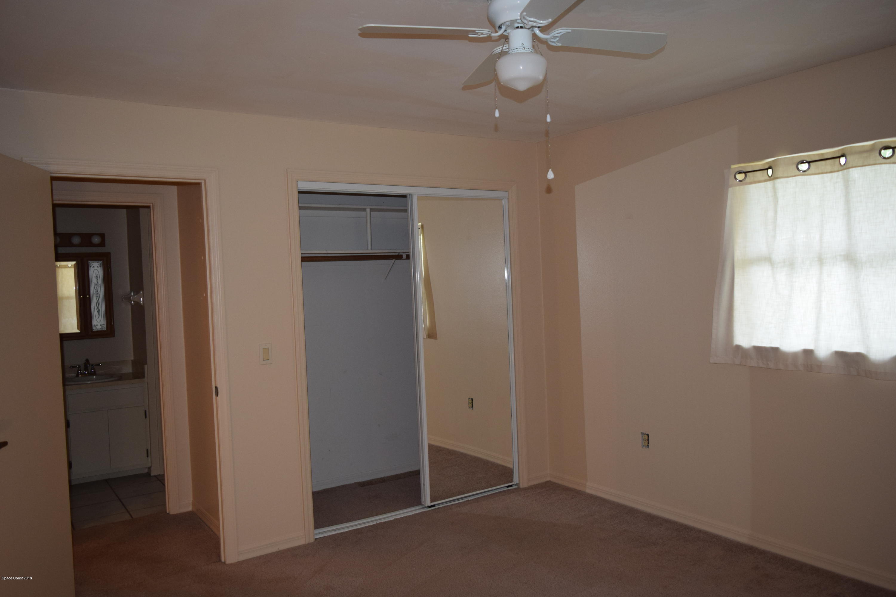 228 Lee Road Melbourne, FL 32904 - Photo 7 of 18 DSC_0271