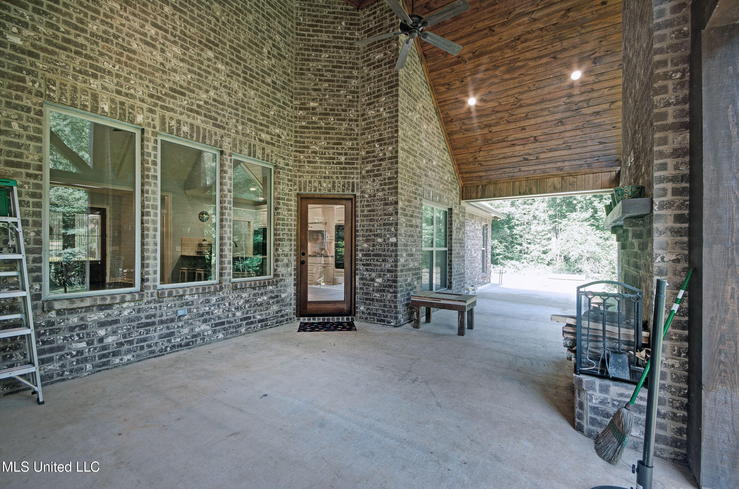 2072 Quail Hill Road Brandon, MS 39042 - Photo 43 of 53 IMGP6888_89_90