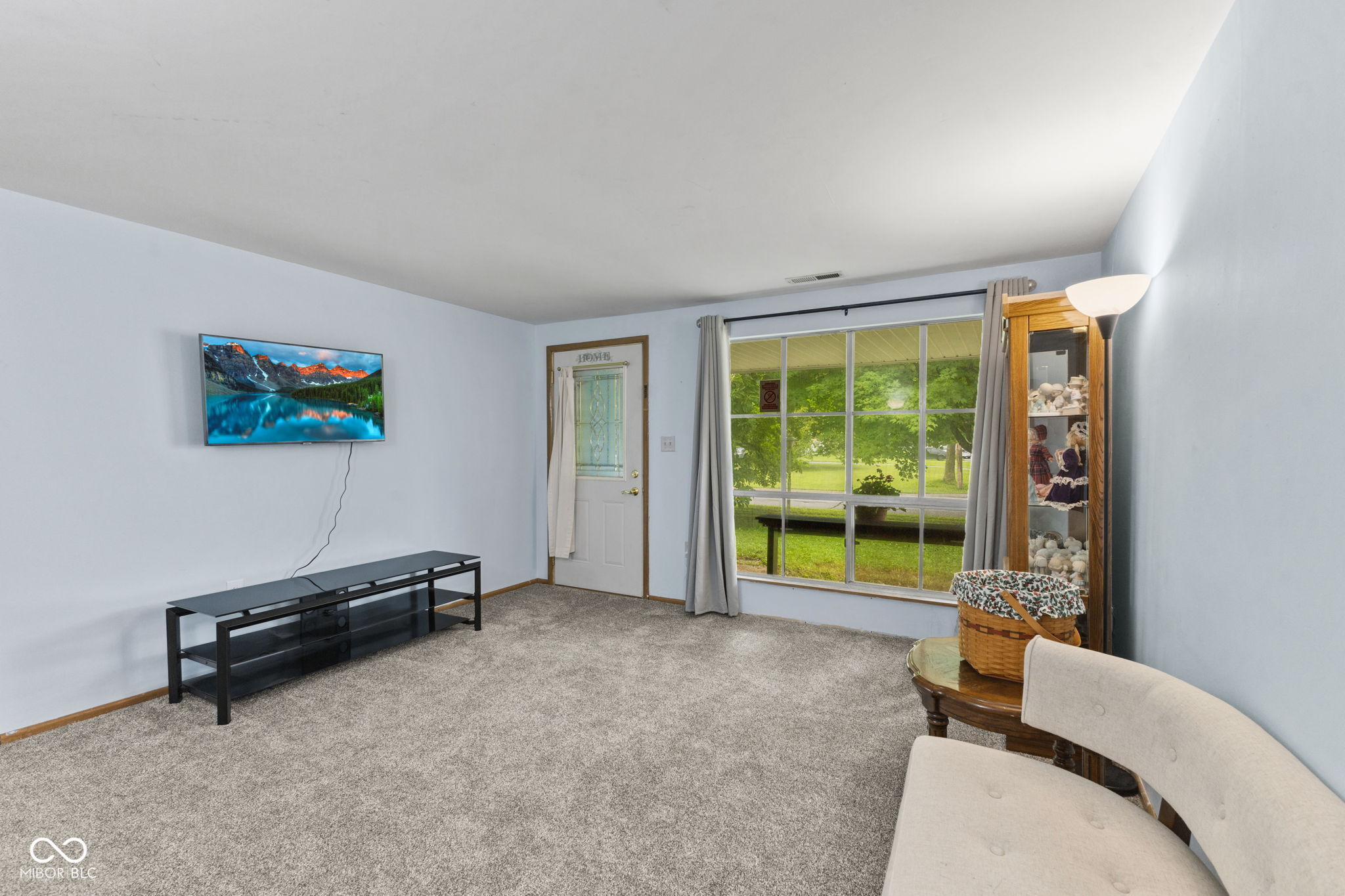 1013 Rolling Hill Road Greenwood, IN 46142 - Photo 8 of 15
