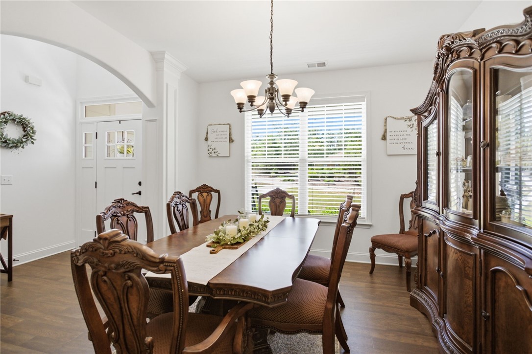 525 16th Circle Walhalla, SC 29691 - Photo 13 of 50 This elegant dining room features rich wood flooring and abundant natural light.