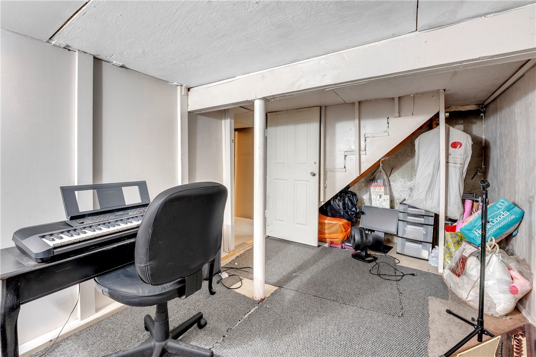 103 Appleton Street Cranston, RI 02910 - Photo 24 of 24