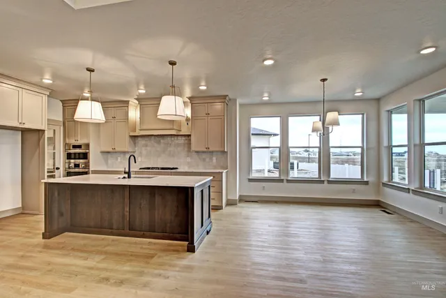 $1,290,000 | 3366 West Golden Barrel Street, Eagle, ID 83616