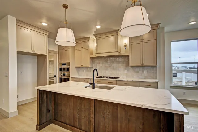 $1,290,000 | 3366 West Golden Barrel Street, Eagle, ID 83616