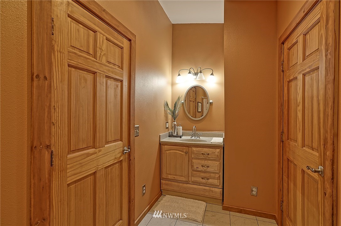 26402 Tronson Road Arlington, WA 98223 - Photo 12 of 30 Gallery Image 12