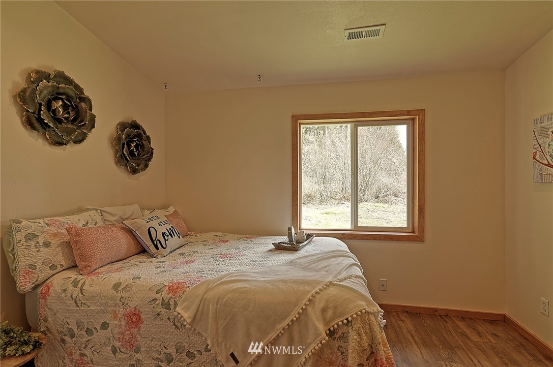 26402 Tronson Road Arlington, WA 98223 - Photo 15 of 30 Gallery Image 15
