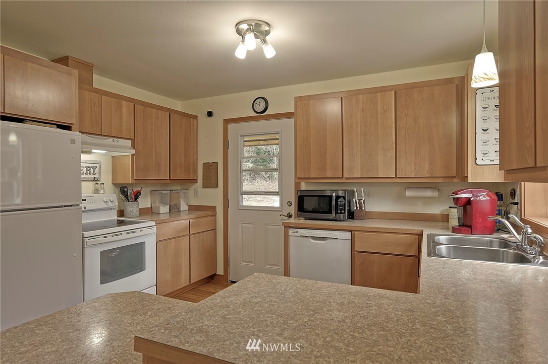26402 Tronson Road Arlington, WA 98223 - Photo 19 of 30 Gallery Image 19