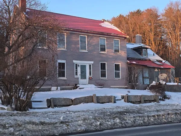 $145,000 | 130 Sunapee Street, Newport, NH 03773