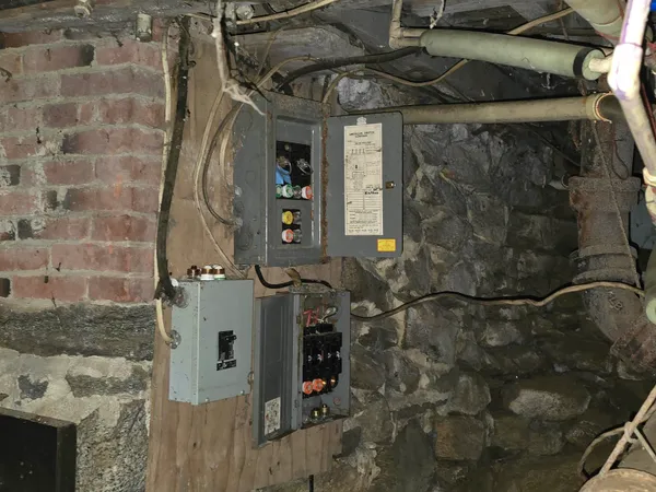 $145,000 | 130 Sunapee Street, Newport, NH 03773