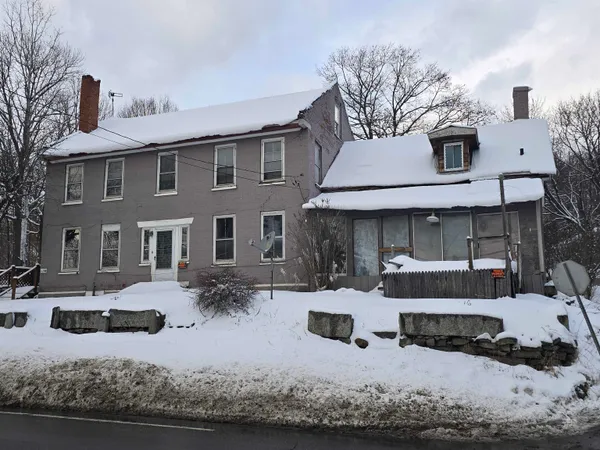 $145,000 | 130 Sunapee Street, Newport, NH 03773