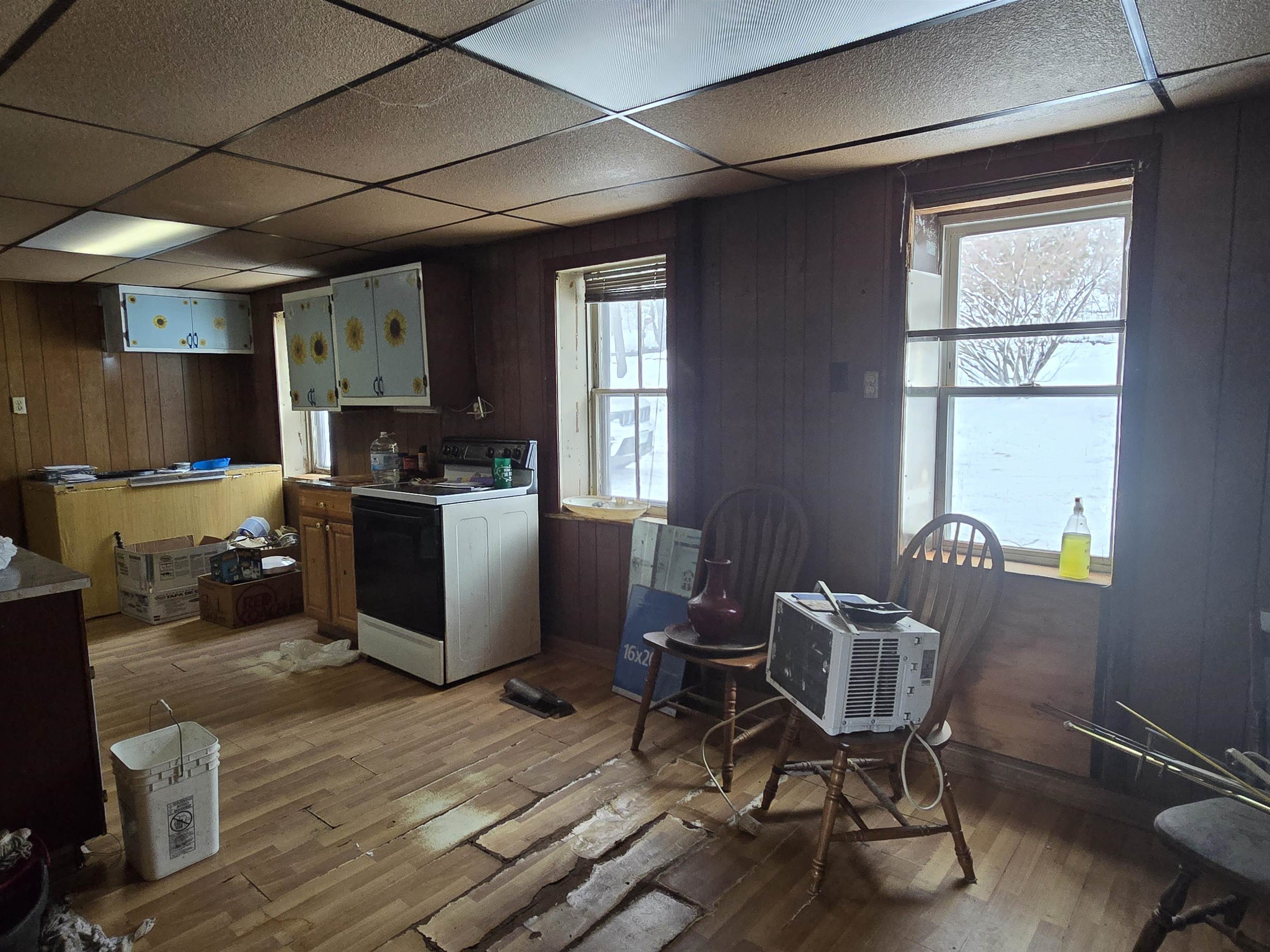 130 Sunapee Street Newport, NH 03773 - Photo 9 of 28