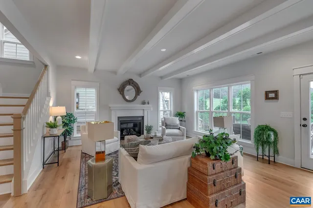 $859,900 | 13 Steep Rock Place, Charlottesville, VA 22911